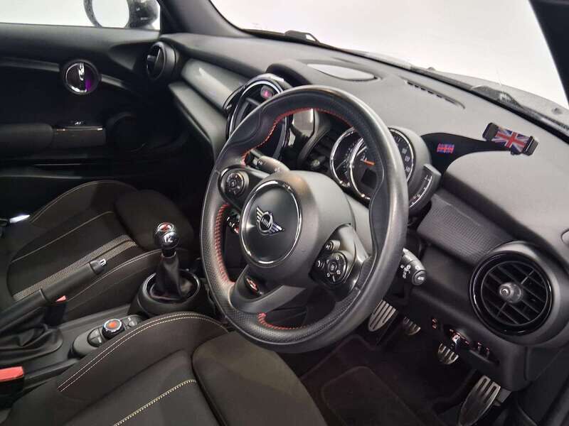 Used MINI Hatch 2019 for sale - 77814470: Photo 10