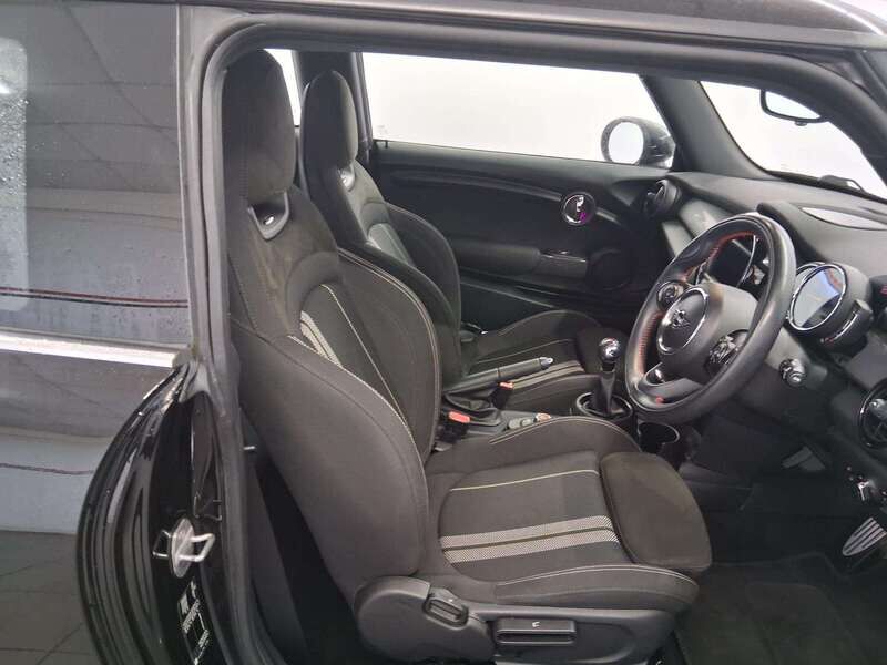 Used MINI Hatch 2019 for sale - 77814470: Photo 11