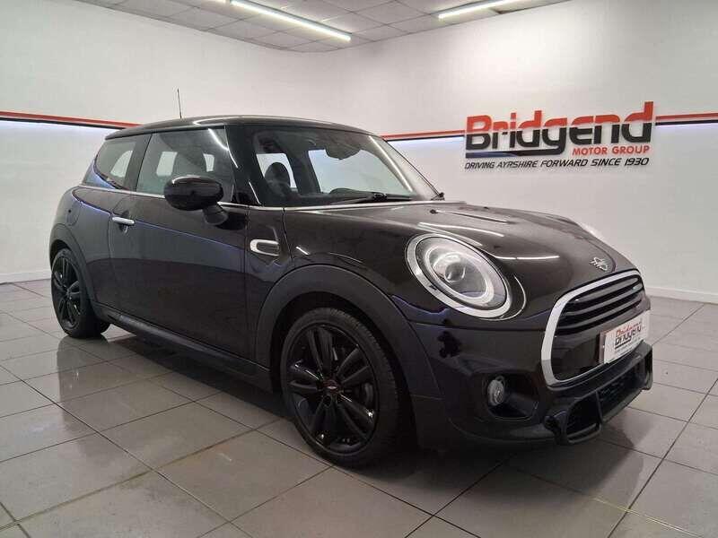 Used MINI Hatch 2019 for sale - 76158955: Photo 1