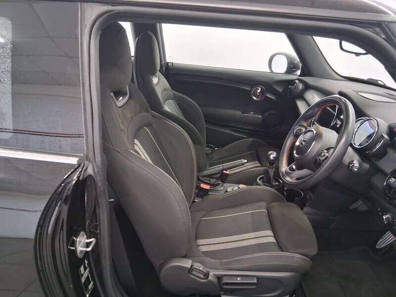 Used MINI Hatch 2019 for sale - 76158955: Photo 11