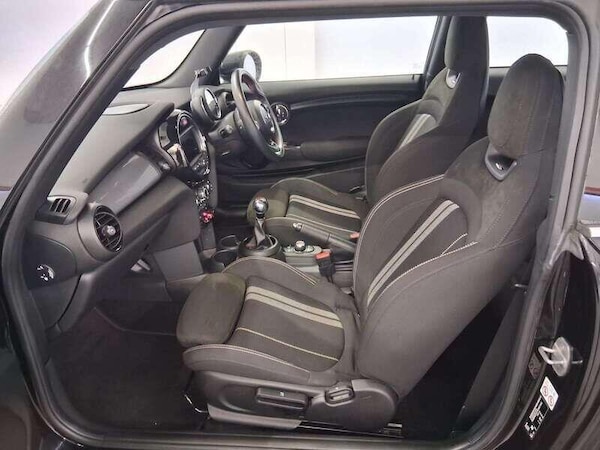 Used MINI Hatch 2019 for sale - 76158955: Photo 14