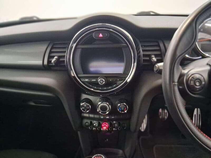 Used MINI Hatch 2019 for sale - 76158955: Photo 16
