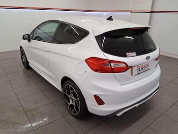 Used Ford Fiesta 2020 for sale - 76137481: Photo 4