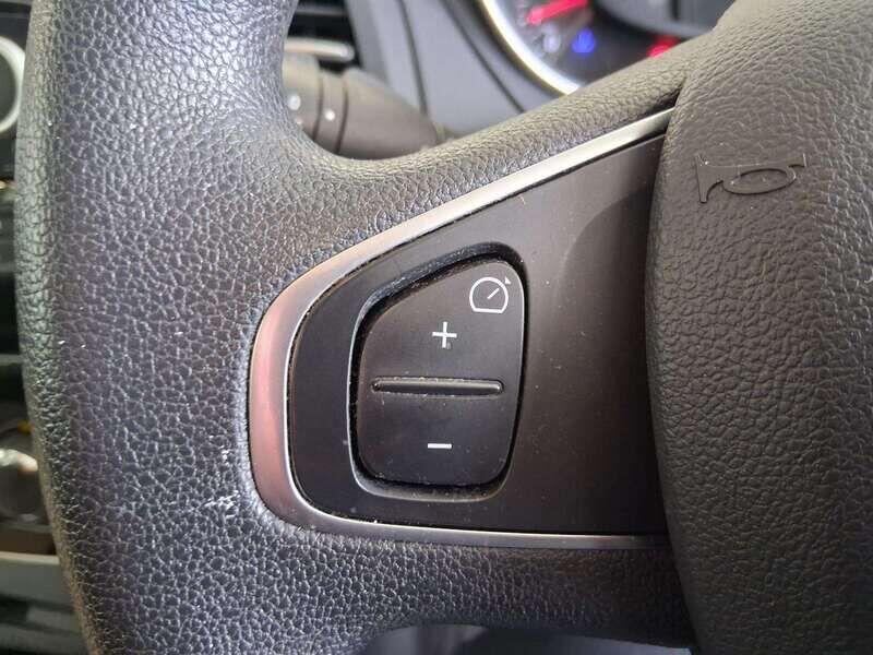 Used Renault Captur 2019 for sale - 76138265: Photo 18