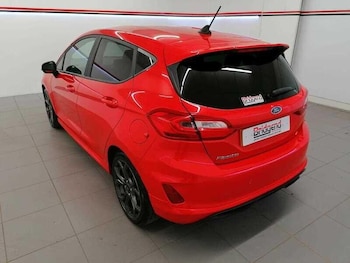 Used Ford Fiesta 2020 for sale - 76137537: Photo