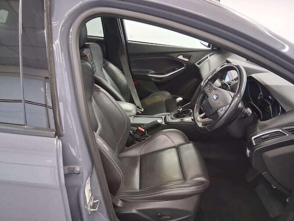 Used Ford Focus 2018 for sale - 76136300: Photo 10