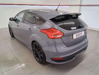 Used Ford Focus 2018 for sale - 76136300: Photo 4