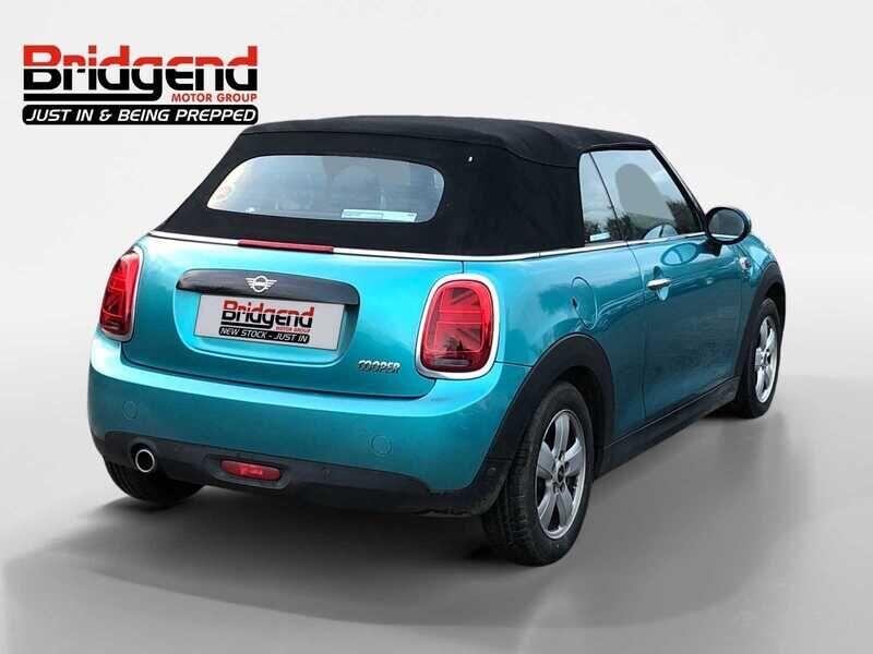Used MINI Convertible 2018 for sale - 76398116: Photo 3