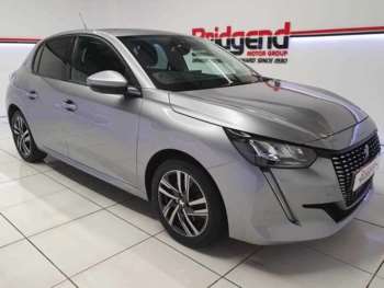 (71) - 1.2 PureTech Allure Premium Hatchback 5dr