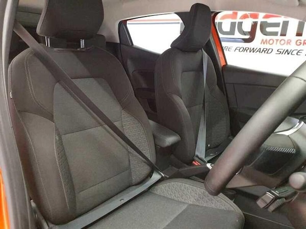 Used Renault Clio 2023 for sale - 76136585: Photo 14