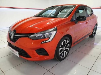 Used Renault Clio 2023 for sale - 76136585: Photo 3