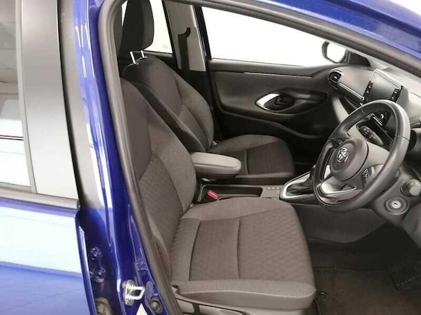 Used Toyota Yaris 2021 for sale - 76136174: Photo 11