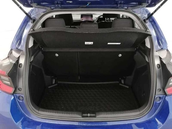 Used Toyota Yaris 2021 for sale - 76136174: Photo 8
