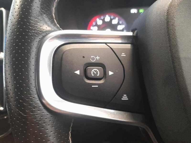 Used Volvo XC40 2019 for sale - 77045262: Photo 21