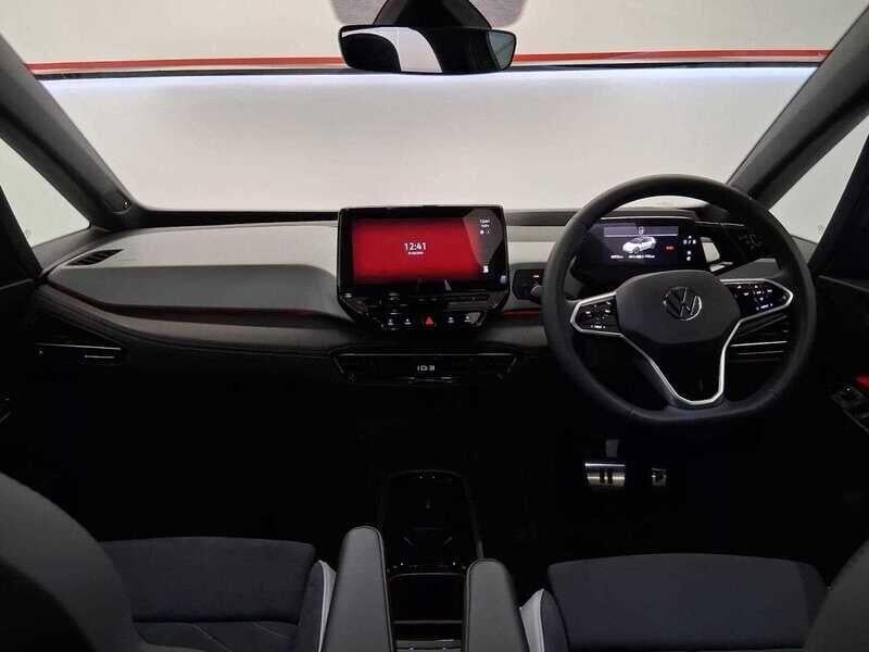 Used Volkswagen ID.3 2023 for sale - 76976452: Photo 16