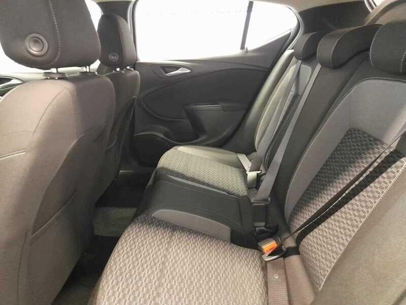 Used Vauxhall Astra for sale - 76484780: Photo 12