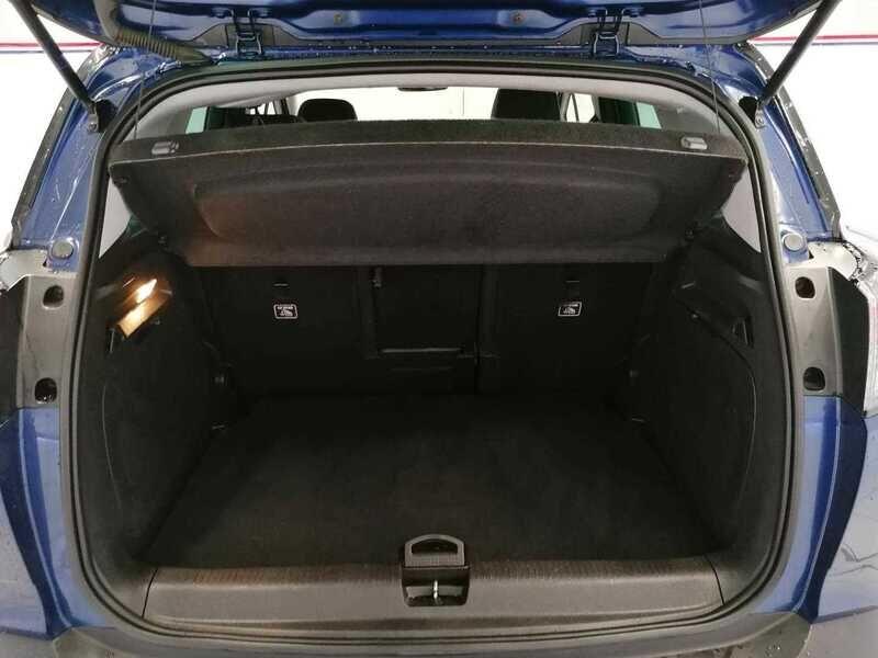 Used Vauxhall Crossland 2022 for sale - 76994580: Photo 8