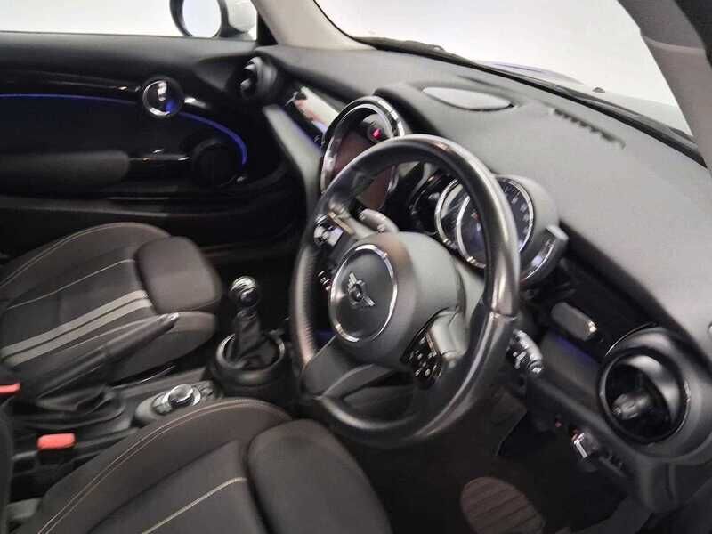 Used MINI Hatch 2022 for sale - 77814104: Photo 10