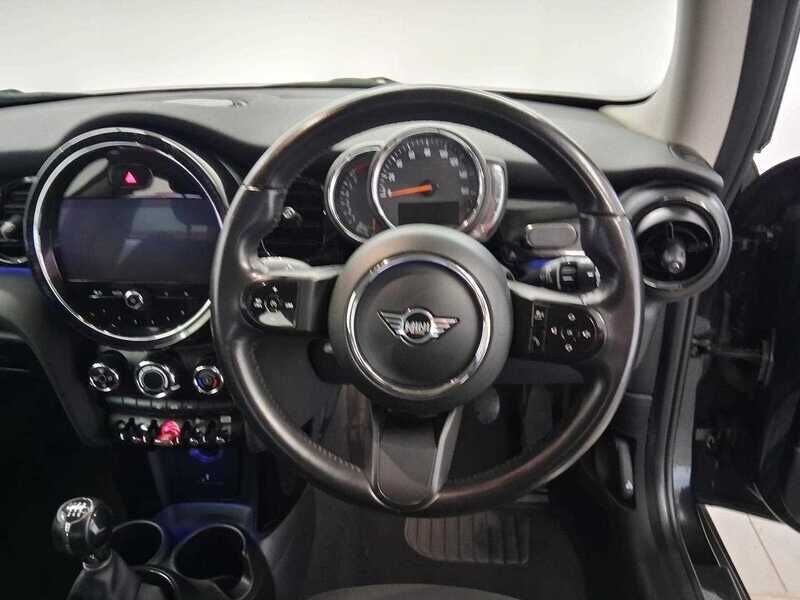 Used MINI Hatch 2022 for sale - 77814104: Photo 9