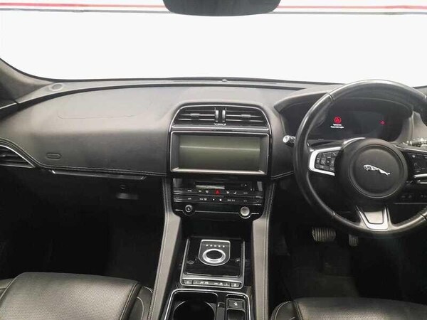 Used Jaguar F-Pace 2020 for sale - 76270598: Photo 16