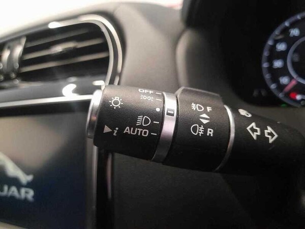 Used Jaguar F-Pace 2020 for sale - 76270598: Photo 21