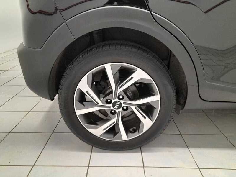 Used Kia Stonic 2021 for sale - 77044888: Photo 8