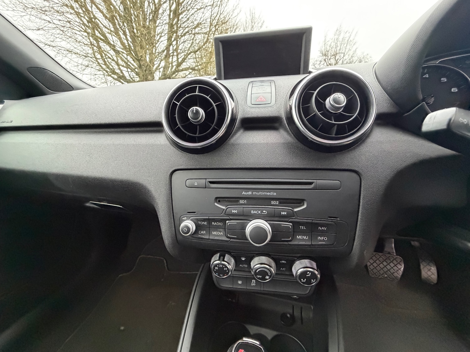 Used Audi A1 2013 for sale - 77639352: Photo 16