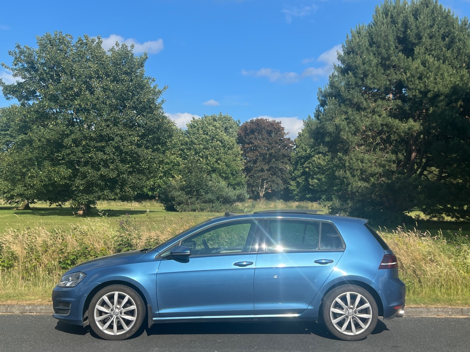 Used Volkswagen Golf 2013 for sale - 77691147: Photo 4