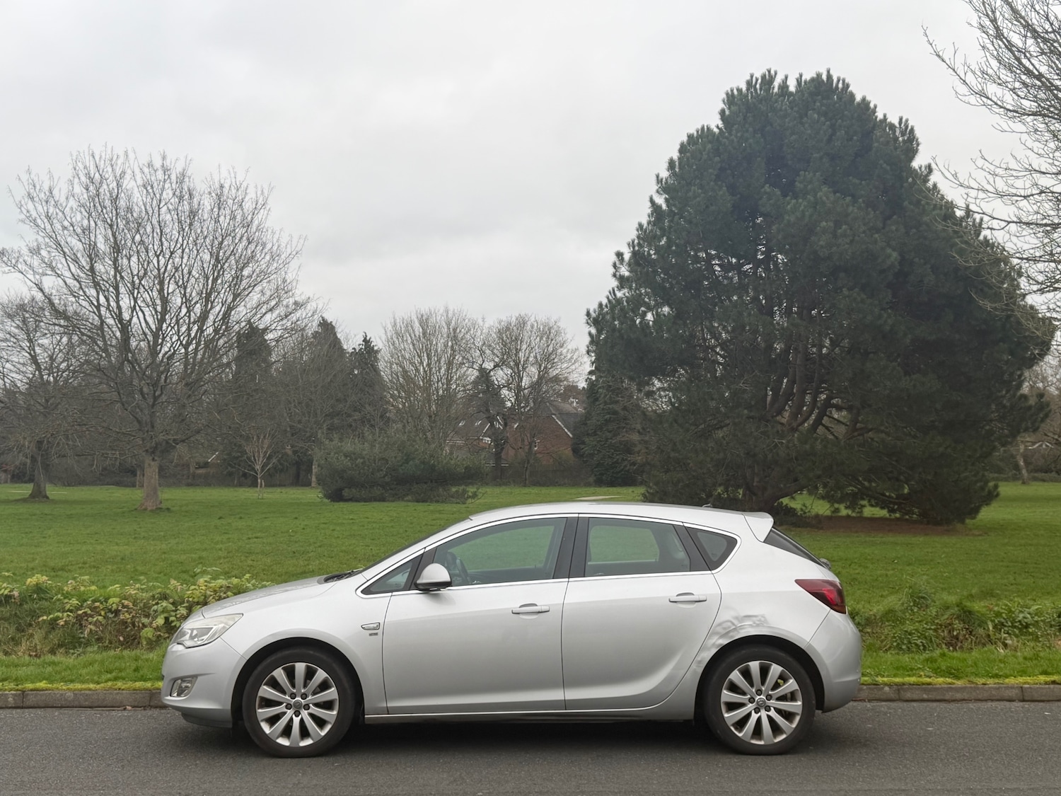 Used Vauxhall Astra 2010 for sale - 77069260: Photo 11