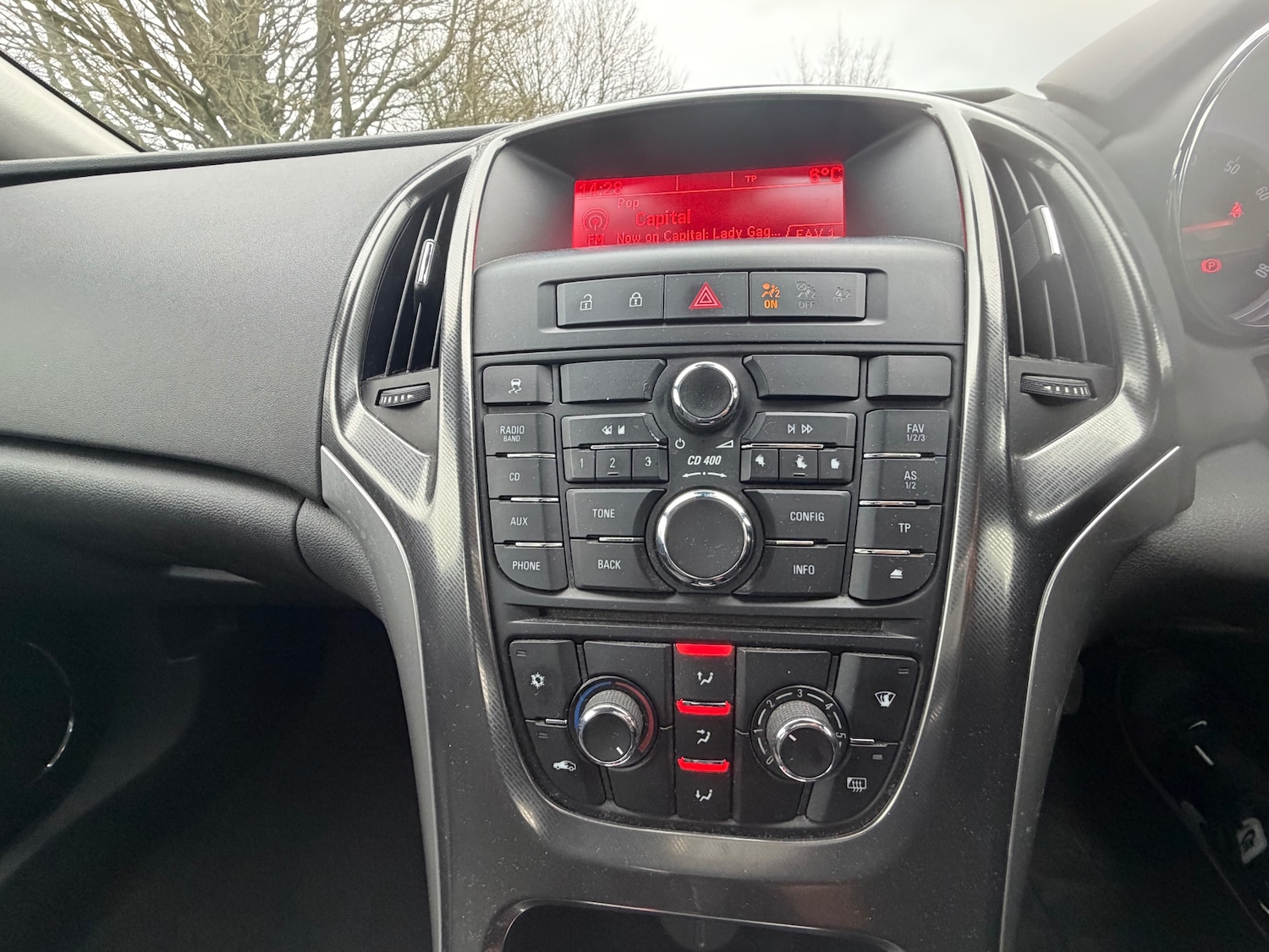 Used Vauxhall Astra 2010 for sale - 77069260: Photo 18