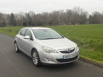 Used Vauxhall Astra 2010 for sale - 77069260: Photo