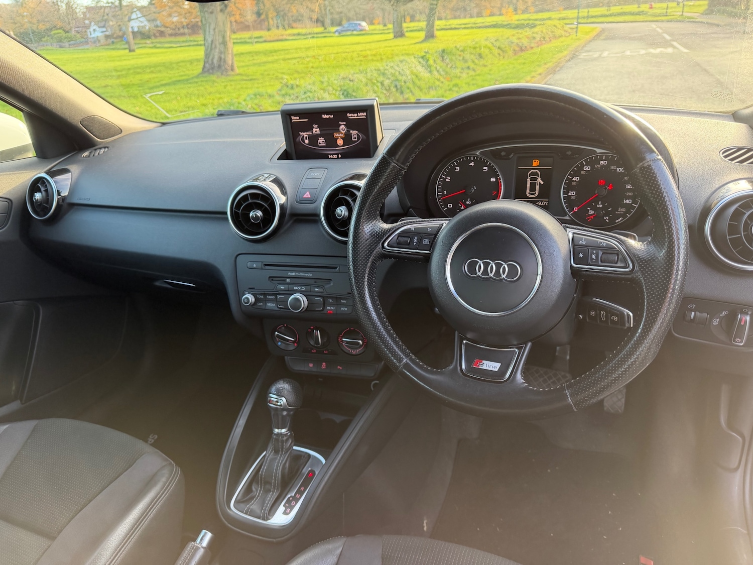 Used Audi A1 2013 for sale - 76796637: Photo 16