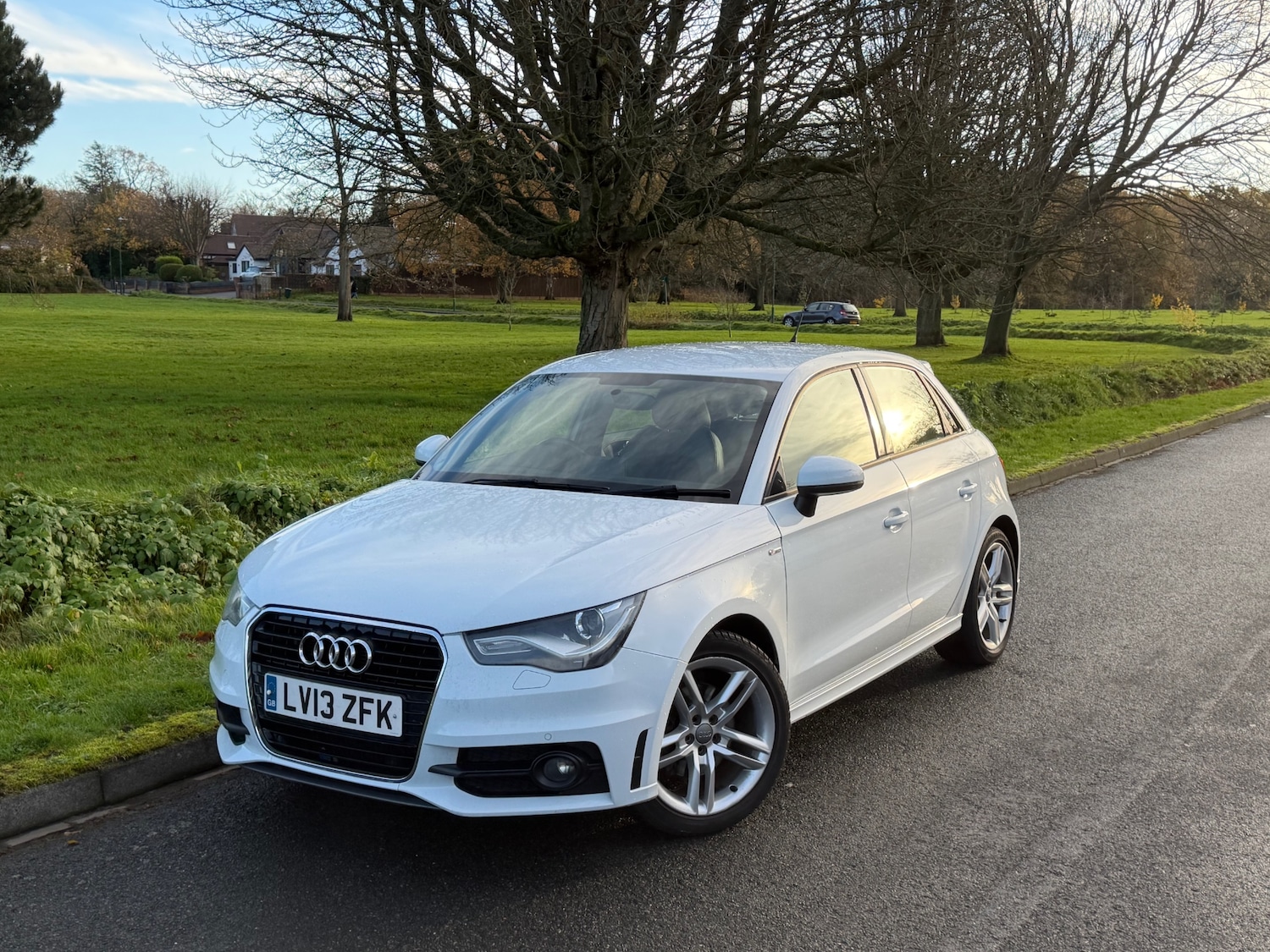 Used Audi A1 2013 for sale - 76796637: Photo 8