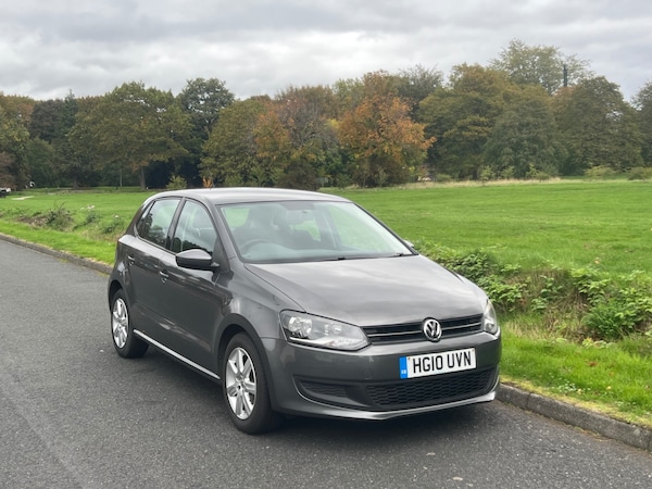 Used Volkswagen Polo 2010 for sale - 76179110: Photo 2