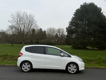 Used Honda Jazz 2014 for sale - 77584714: Photo