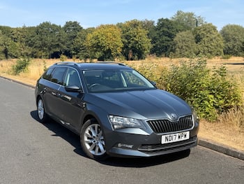 Used Skoda Superb 2017 for sale - 79710485: Photo