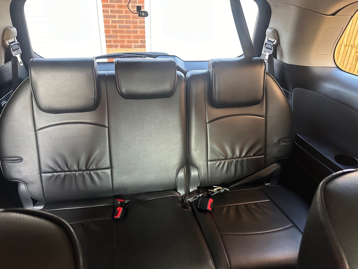 Used Toyota Estima 2022 for sale - 76492228: Photo 16