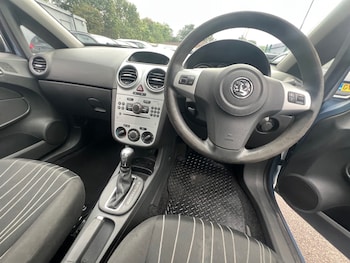 Used Vauxhall Corsa 2009 for sale - 75523830: Photo