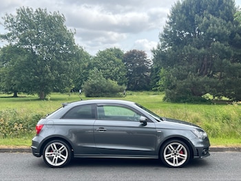 Used Audi A1 2011 for sale - 75453620: Photo