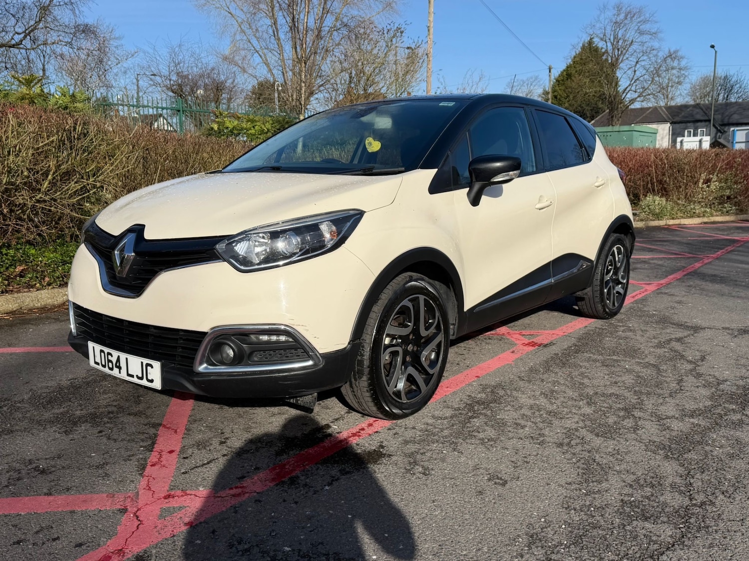 Used Renault Captur 2014 for sale - 77897405: Photo 2