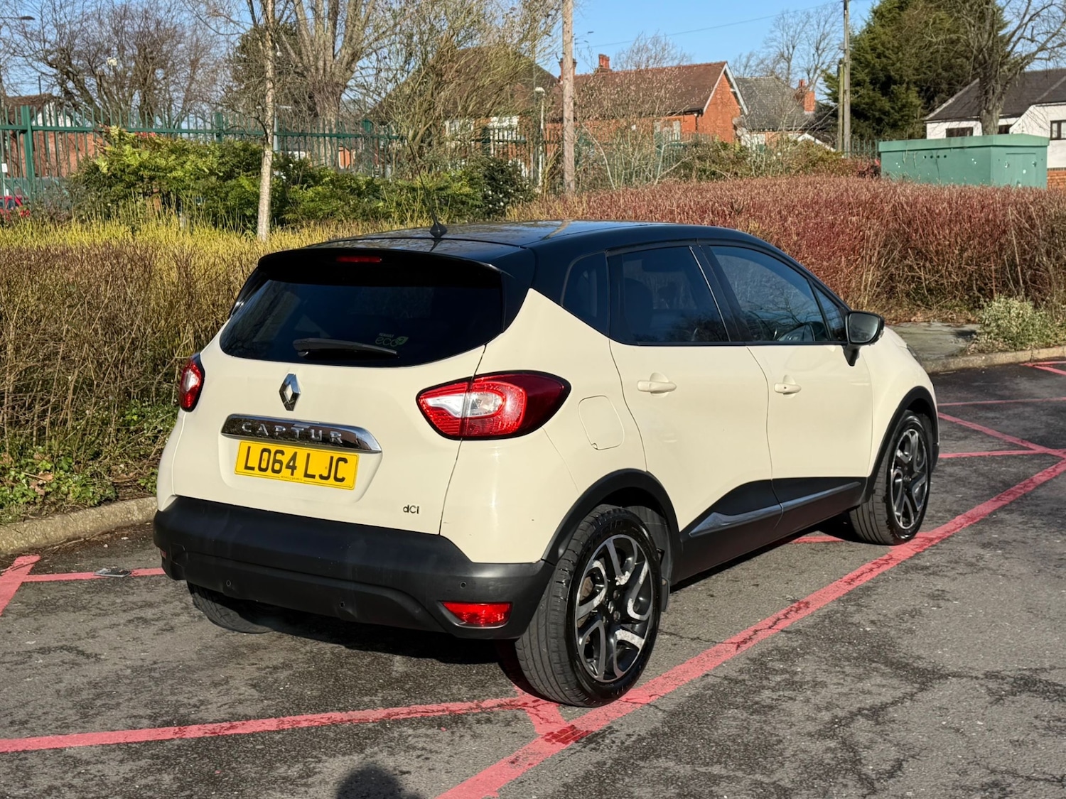 Used Renault Captur 2014 for sale - 77897405: Photo 5