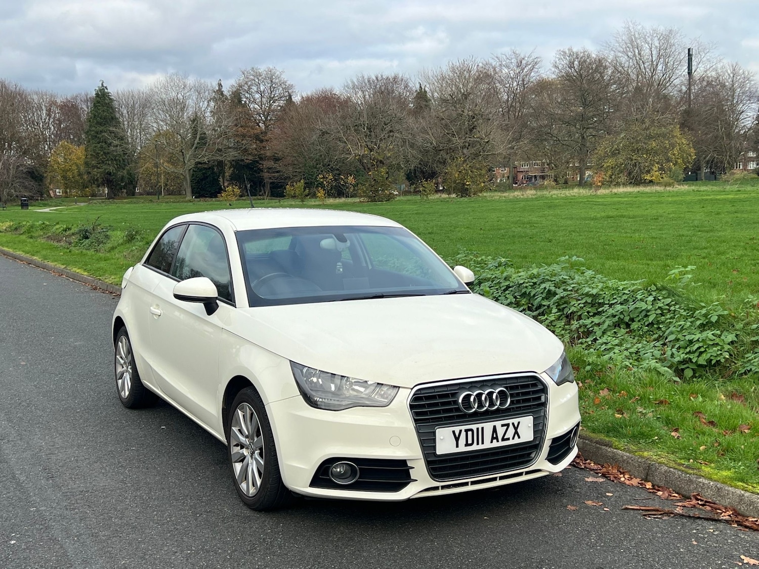 Used Audi A1 2011 for sale - 76596902: Photo 3