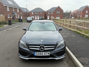 Used Mercedes-Benz C Class 2015 for sale - 77367281: Photo