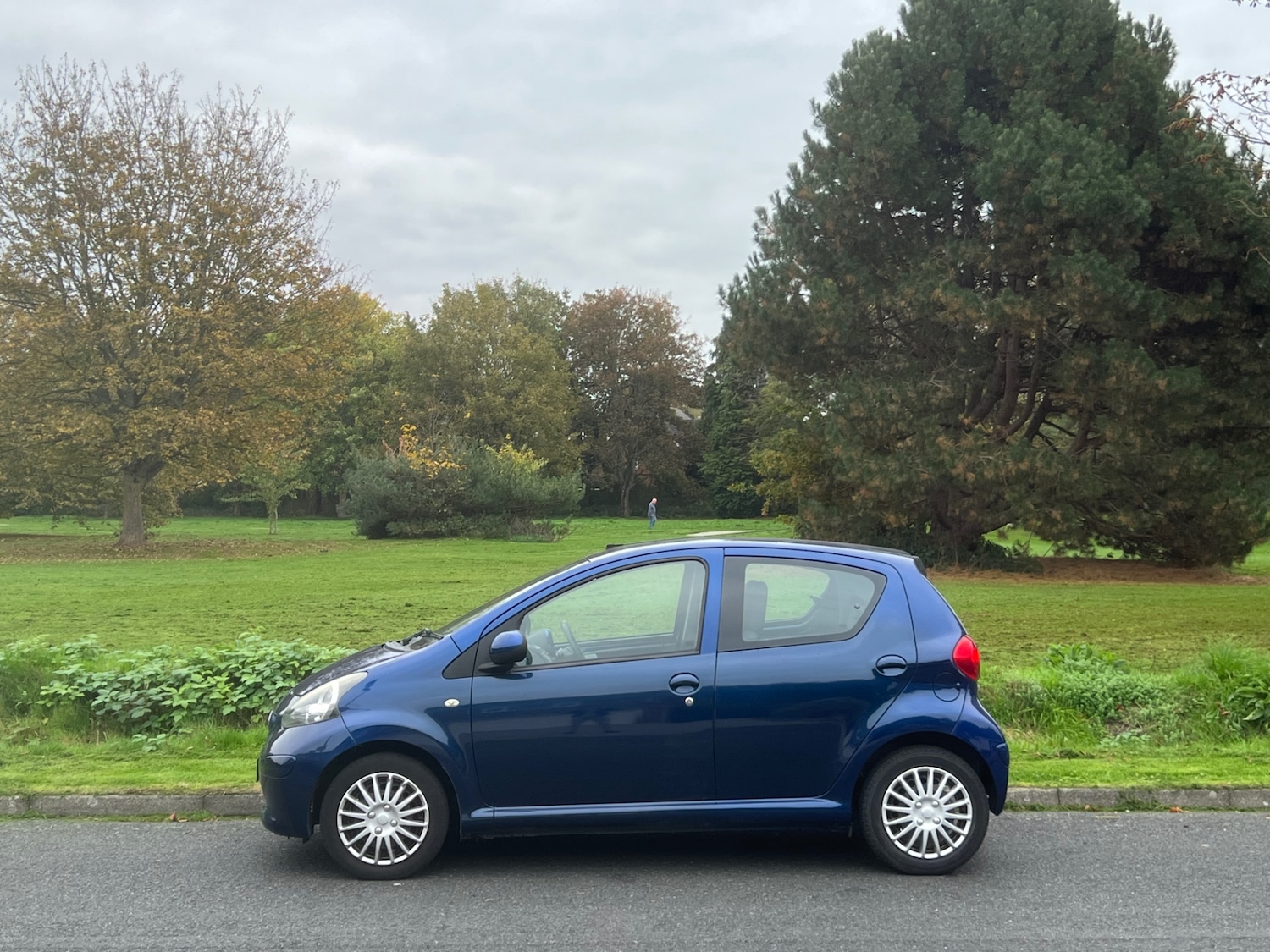 Used Toyota AYGO 2007 for sale - 77230776: Photo 13
