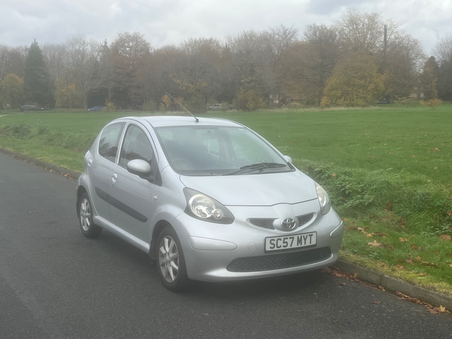 Used Toyota AYGO 2008 for sale - 76525780: Photo 2