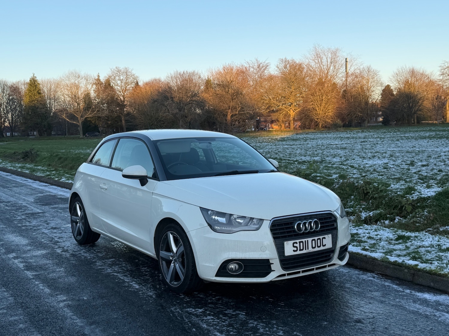 Used Audi A1 2011 for sale - 77097026: Photo 2