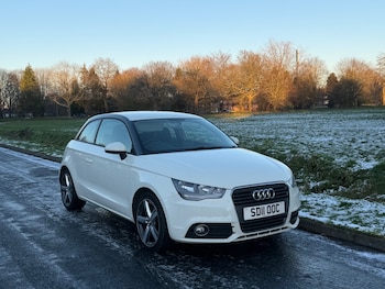 Used Audi A1 2011 for sale - 77097026: Photo