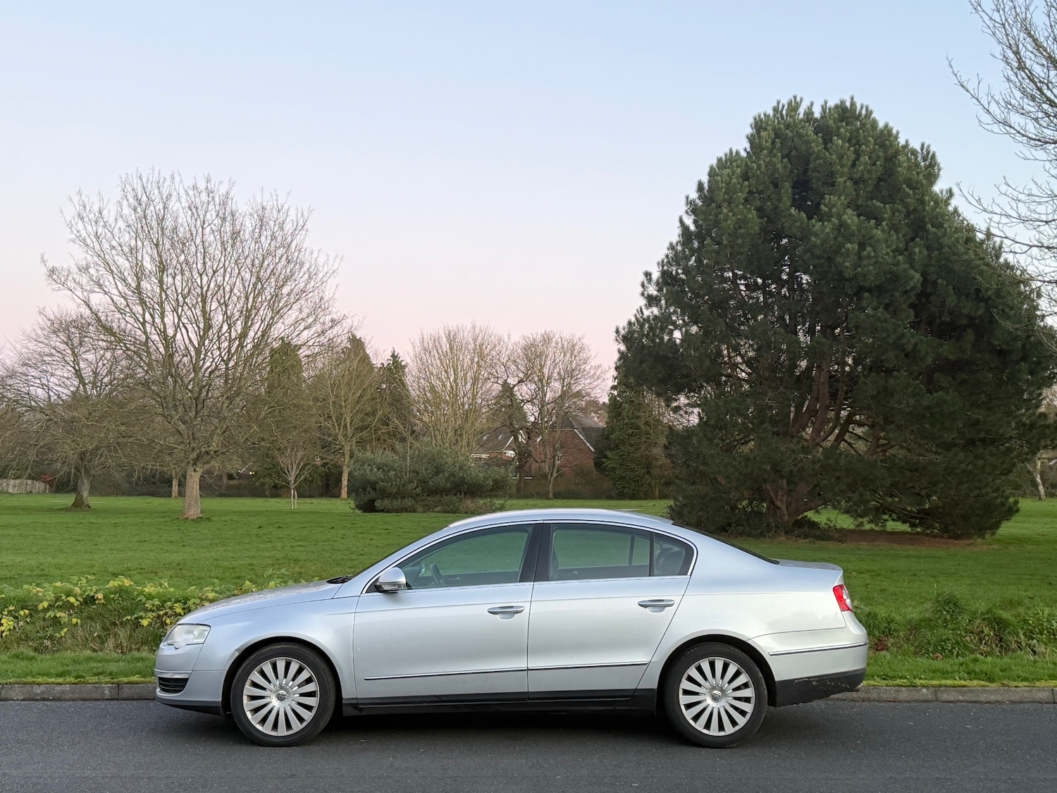 Used Volkswagen Passat 2009 for sale - 77052283: Photo 10