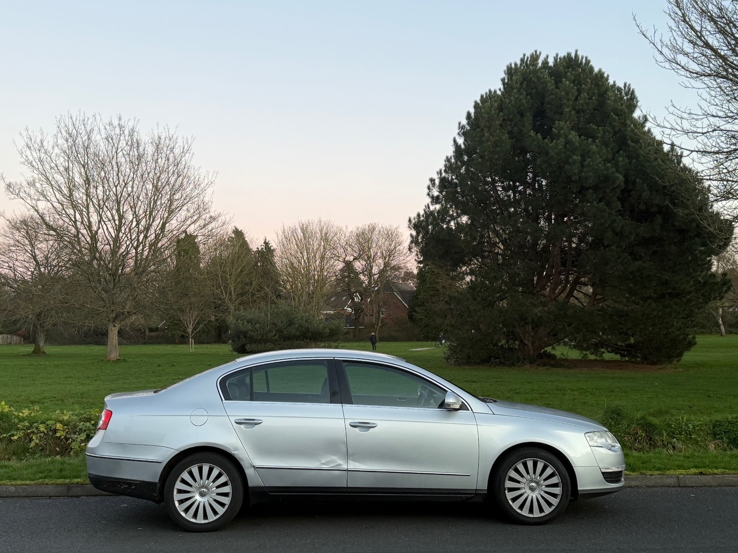 Used Volkswagen Passat 2009 for sale - 77052283: Photo 4