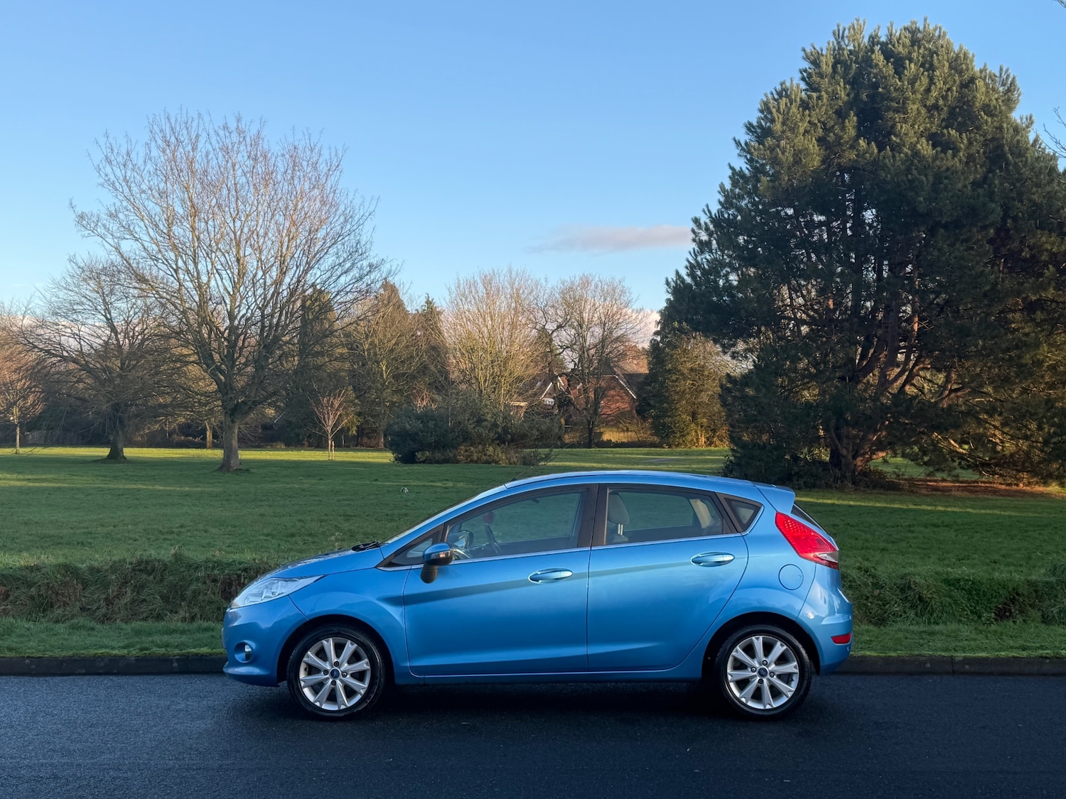 Used Ford Fiesta 2010 for sale - 77236968: Photo 17